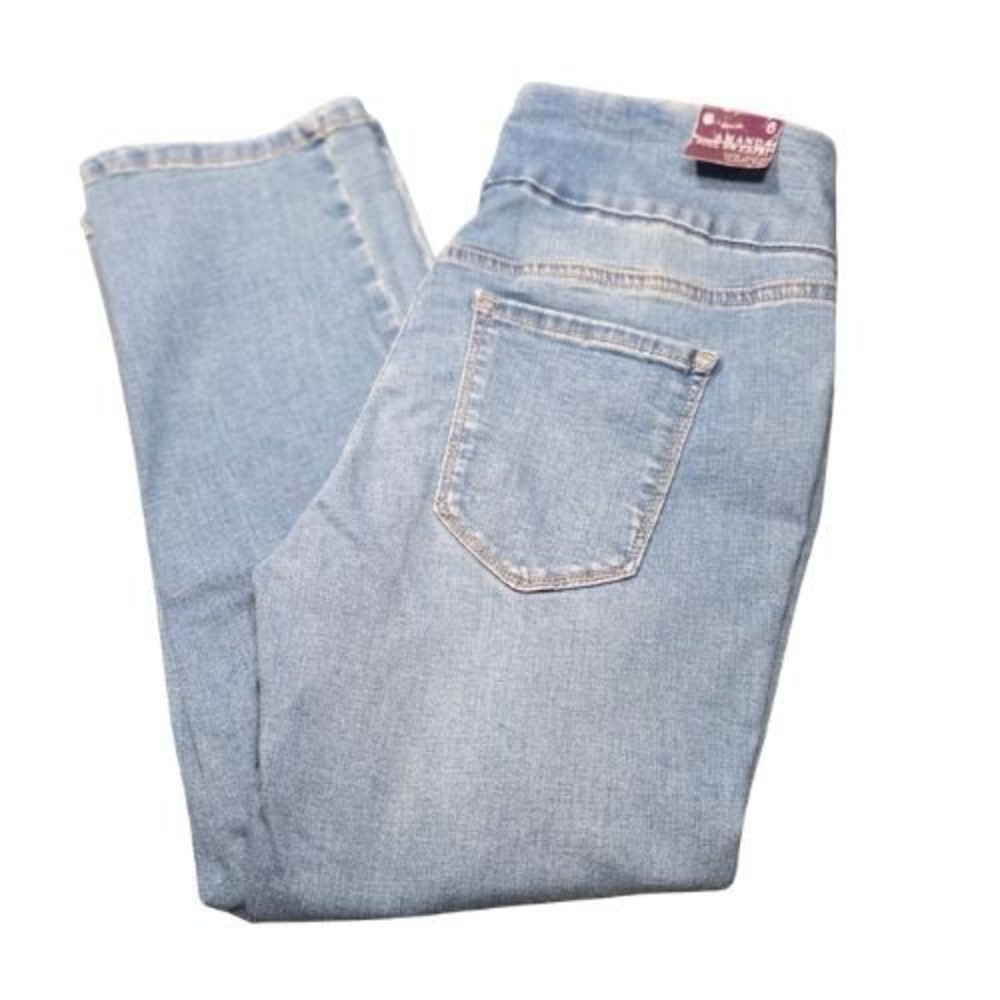 Gloria Vanderbilt Amanda Pull On Capri Jeans Light Wash Blue Size 6 NEW Momcore